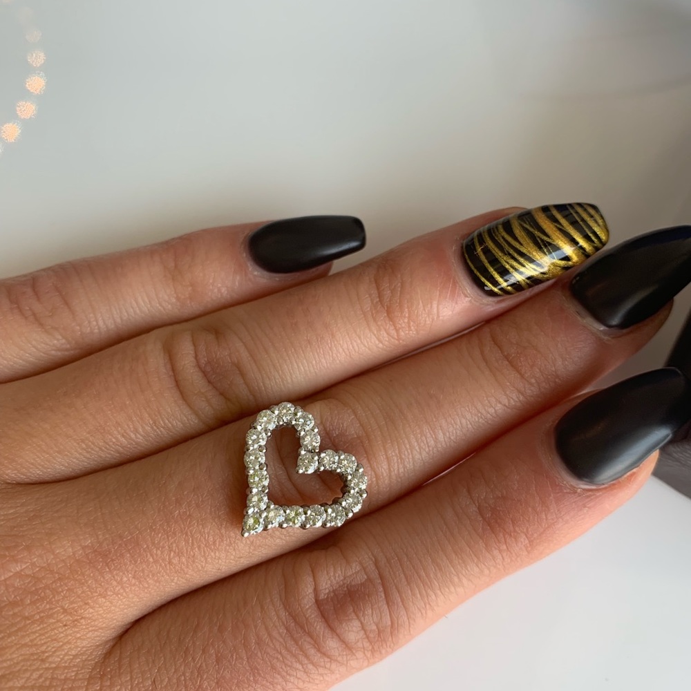 14K Diamond Heart Pendant 0.85 Ct diamonds